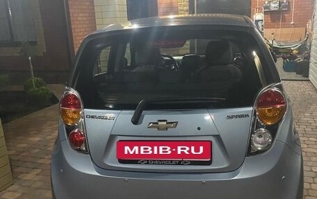 Chevrolet Spark III, 2012 год, 615 000 рублей, 2 фотография