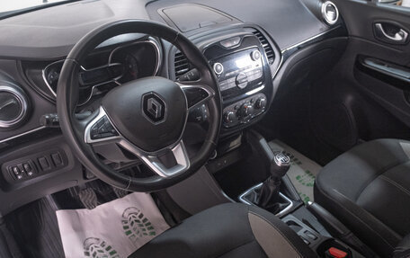 Renault Kaptur I рестайлинг, 2021 год, 1 599 000 рублей, 6 фотография