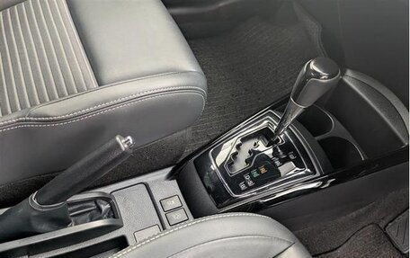 Toyota Corolla, 2019 год, 1 033 000 рублей, 9 фотография