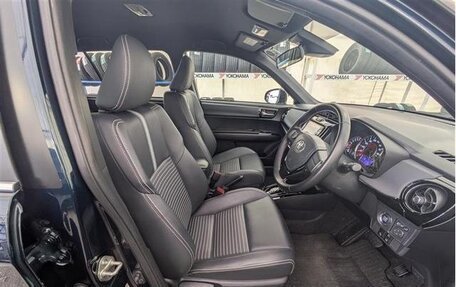 Toyota Corolla, 2019 год, 1 033 000 рублей, 5 фотография
