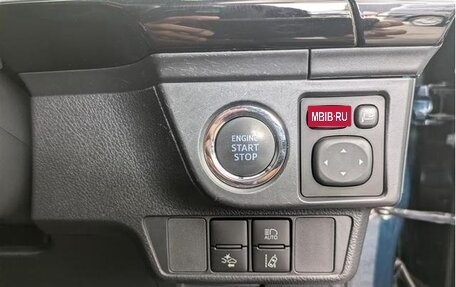 Toyota Corolla, 2019 год, 1 033 000 рублей, 8 фотография