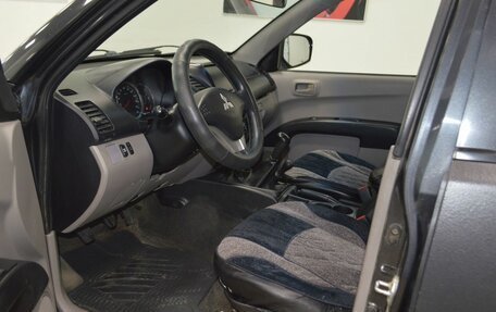 Mitsubishi L200 IV рестайлинг, 2011 год, 999 000 рублей, 23 фотография