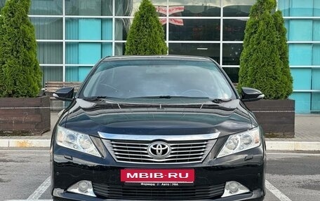 Toyota Camry, 2012 год, 1 750 000 рублей, 11 фотография