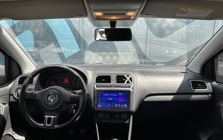 Volkswagen Polo VI (EU Market), 2013 год, 650 000 рублей, 2 фотография