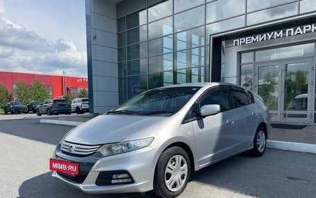 Honda Insight II рестайлинг, 2012 год, 920 000 рублей, 2 фотография
