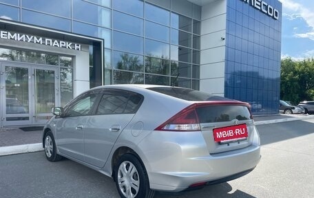 Honda Insight II рестайлинг, 2012 год, 920 000 рублей, 4 фотография