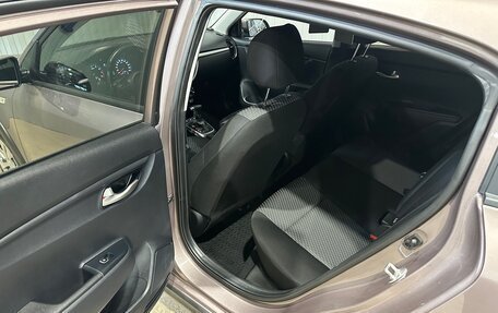 KIA Rio IV, 2018 год, 1 445 000 рублей, 12 фотография