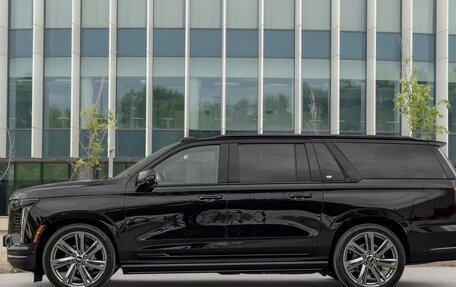 Cadillac Escalade V, 2025 год, 21 800 000 рублей, 2 фотография
