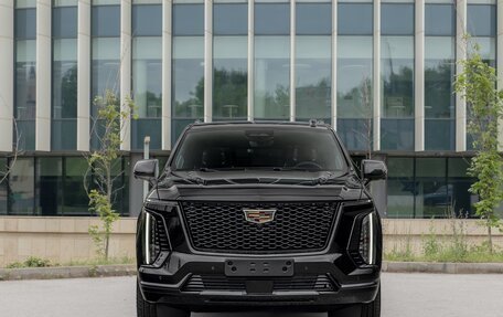 Cadillac Escalade V, 2025 год, 21 800 000 рублей, 10 фотография