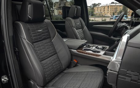 Cadillac Escalade V, 2025 год, 21 800 000 рублей, 23 фотография