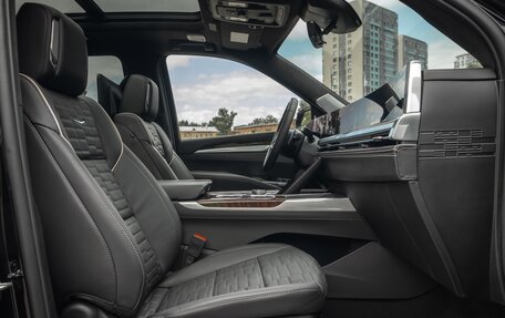 Cadillac Escalade V, 2025 год, 21 800 000 рублей, 22 фотография