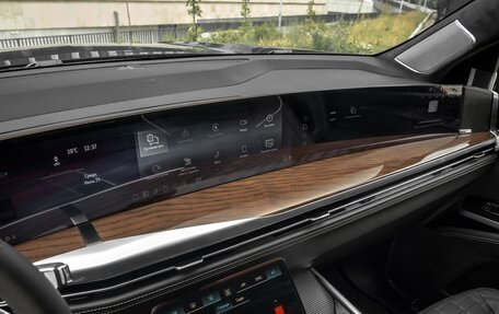Cadillac Escalade V, 2025 год, 21 800 000 рублей, 15 фотография