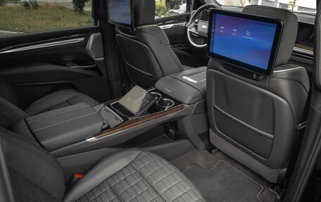 Cadillac Escalade V, 2025 год, 21 800 000 рублей, 35 фотография