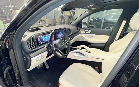Mercedes-Benz GLS, 2024 год, 17 650 000 рублей, 3 фотография