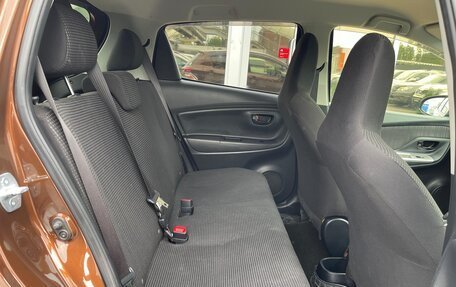 Toyota Vitz, 2015 год, 880 000 рублей, 12 фотография