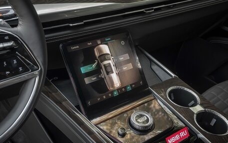 Cadillac Escalade V, 2025 год, 20 500 000 рублей, 14 фотография