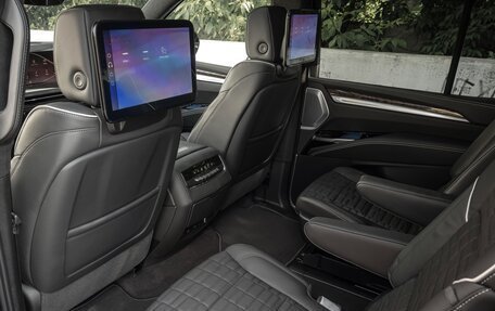 Cadillac Escalade V, 2025 год, 20 500 000 рублей, 25 фотография