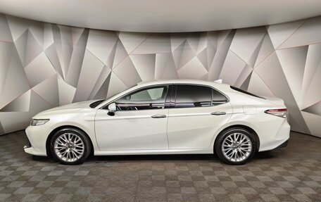 Toyota Camry, 2019 год, 2 850 000 рублей, 5 фотография