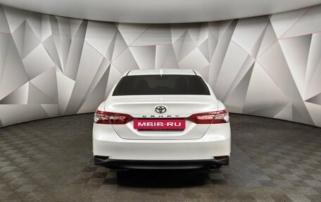 Toyota Camry, 2019 год, 2 850 000 рублей, 8 фотография