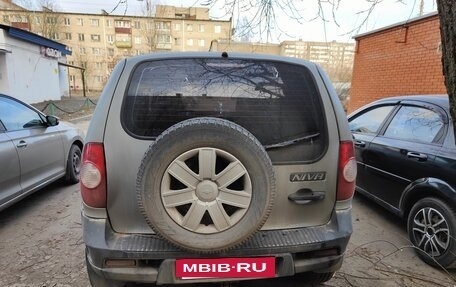 Chevrolet Niva I рестайлинг, 2011 год, 400 000 рублей, 4 фотография
