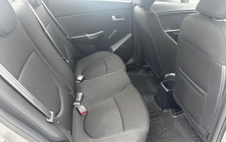 KIA Rio III рестайлинг, 2015 год, 698 000 рублей, 10 фотография