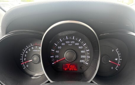 KIA Rio III рестайлинг, 2015 год, 698 000 рублей, 14 фотография