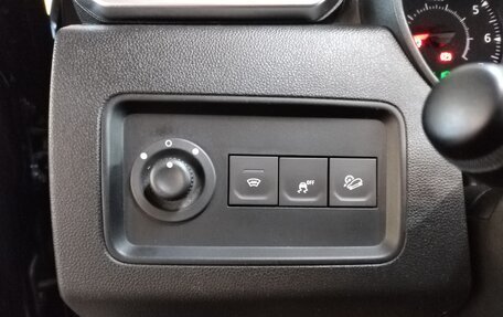 Renault Duster, 2021 год, 1 650 000 рублей, 16 фотография