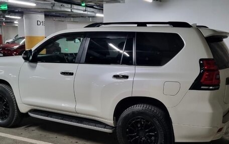 Toyota Land Cruiser Prado 150 рестайлинг 2, 2018 год, 4 390 000 рублей, 3 фотография