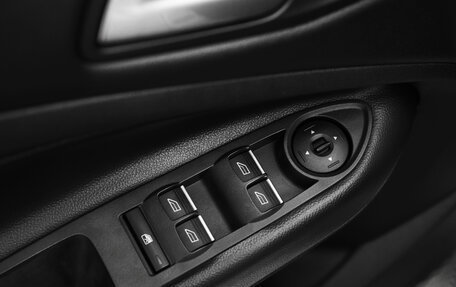 Ford Kuga III, 2015 год, 1 171 000 рублей, 15 фотография