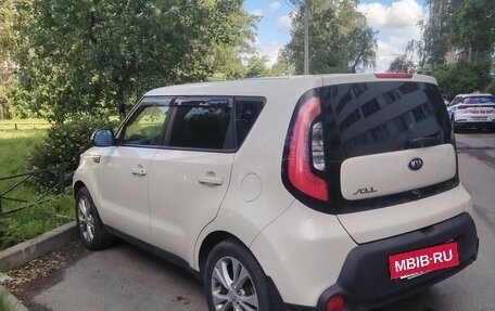 KIA Soul II рестайлинг, 2015 год, 940 000 рублей, 3 фотография