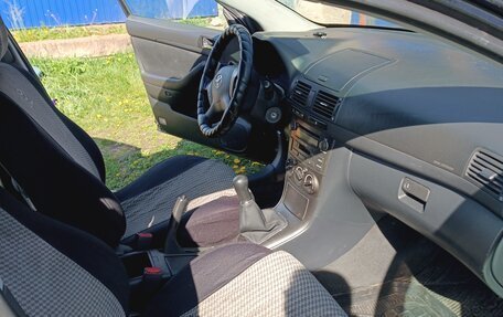 Toyota Avensis III рестайлинг, 2006 год, 725 000 рублей, 6 фотография