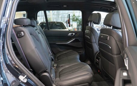 BMW X7, 2024 год, 18 200 000 рублей, 10 фотография