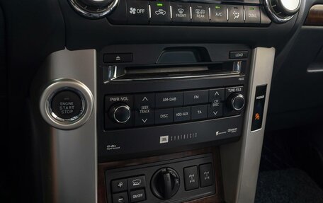 Toyota Land Cruiser Prado 150 рестайлинг 2, 2011 год, 3 340 000 рублей, 14 фотография