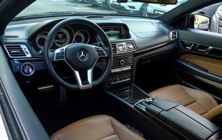 Mercedes-Benz E-Класс, 2015 год, 2 420 000 рублей, 6 фотография