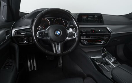 BMW 5 серия, 2019 год, 3 679 000 рублей, 16 фотография