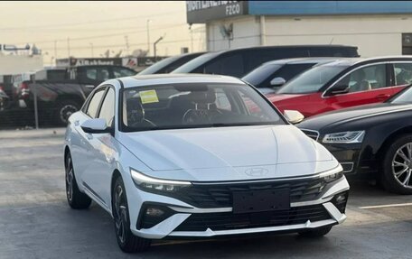Hyundai Elantra, 2025 год, 1 999 000 рублей, 2 фотография