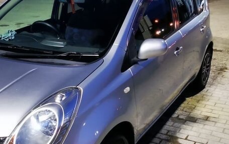 Nissan Note II рестайлинг, 2005 год, 650 000 рублей, 18 фотография