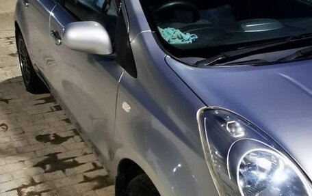 Nissan Note II рестайлинг, 2005 год, 650 000 рублей, 17 фотография