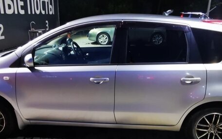 Nissan Note II рестайлинг, 2005 год, 650 000 рублей, 26 фотография