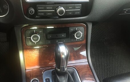 Volkswagen Touareg III, 2011 год, 2 250 000 рублей, 6 фотография