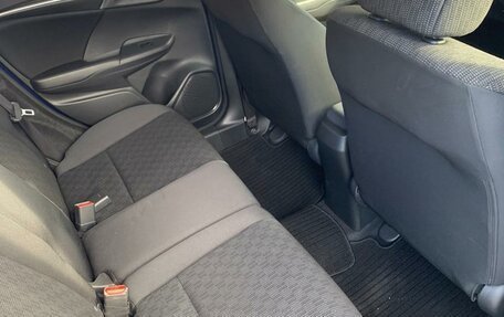 Honda Fit III, 2014 год, 900 000 рублей, 10 фотография