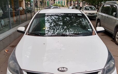 KIA Rio IV, 2018 год, 650 000 рублей, 1 фотография
