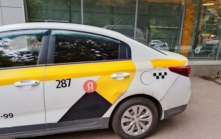 KIA Rio IV, 2018 год, 650 000 рублей, 4 фотография