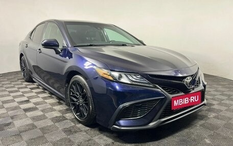Toyota Camry, 2021 год, 2 680 000 рублей, 3 фотография