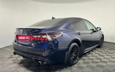 Toyota Camry, 2021 год, 2 680 000 рублей, 5 фотография