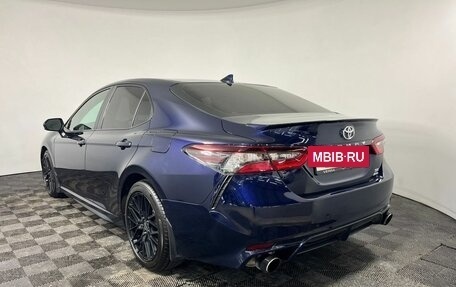 Toyota Camry, 2021 год, 2 680 000 рублей, 7 фотография