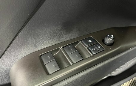 Toyota Camry, 2021 год, 2 680 000 рублей, 17 фотография