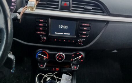 KIA Rio IV, 2018 год, 1 455 000 рублей, 10 фотография