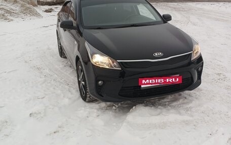 KIA Rio IV, 2018 год, 1 455 000 рублей, 6 фотография