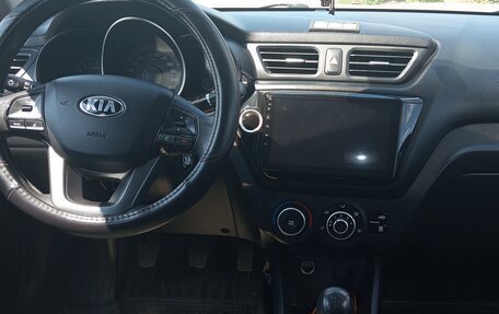 KIA Rio III рестайлинг, 2015 год, 800 000 рублей, 4 фотография